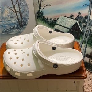 CROCS
